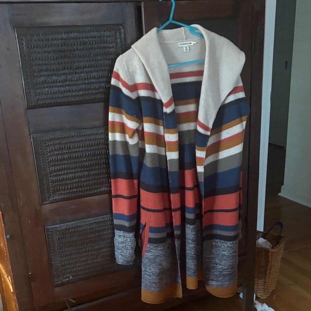 Toad&Co Cream and Red Cardigan